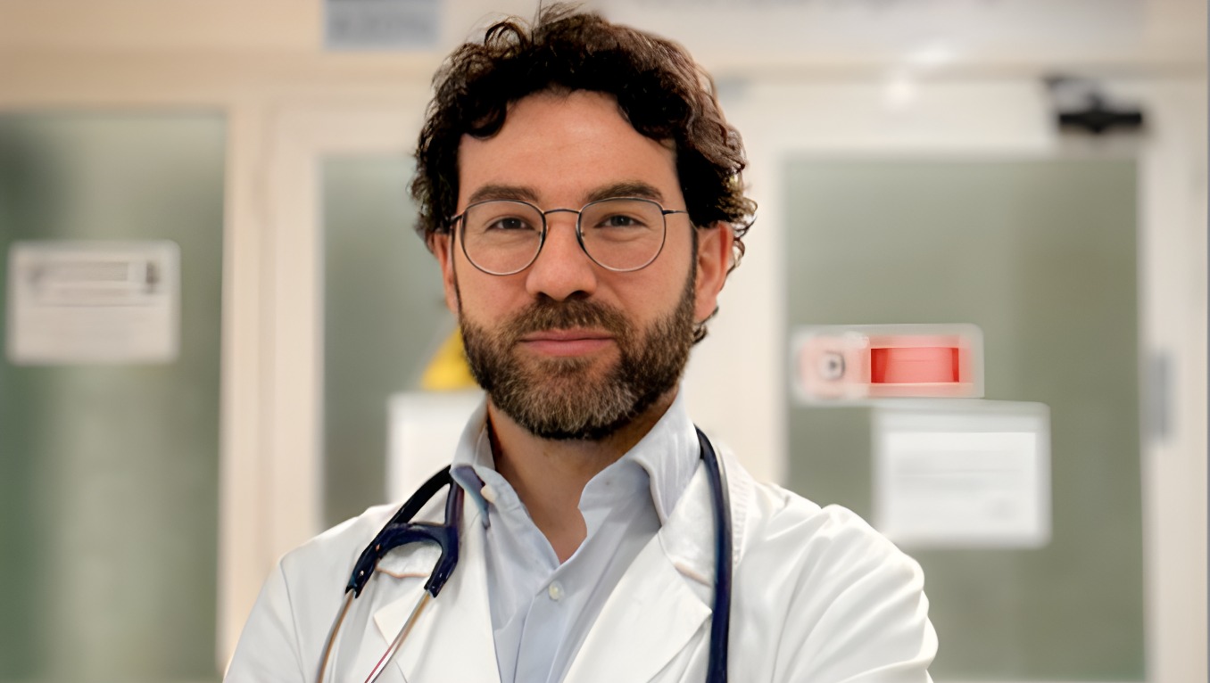 Dr. Valentin Calvez